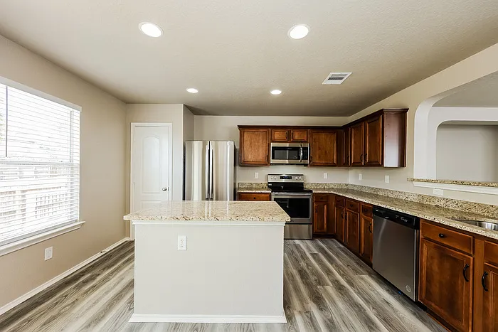 11233 Forest Pass Ct — Photo 6