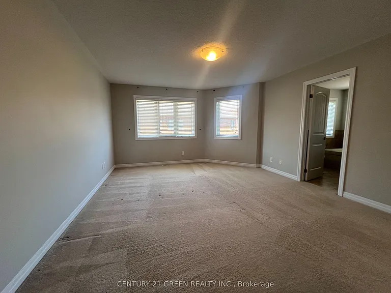37 Aird Ct — Photo 33