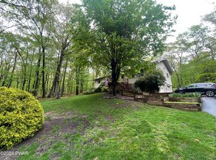 153 E Beaver Dam Rd, Tafton, PA 18464