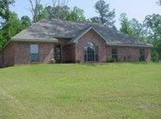 764 White Oak Ln, Starkville, MS 39759