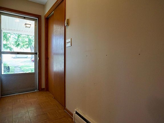 2nd image of 837 Portland Ave