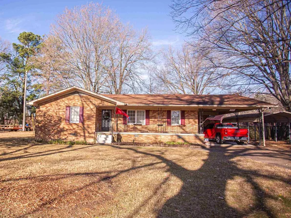 1505 Evergreen St, Covington, TN 38019