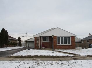 5140 W 90th St, Oak Lawn, IL 60453