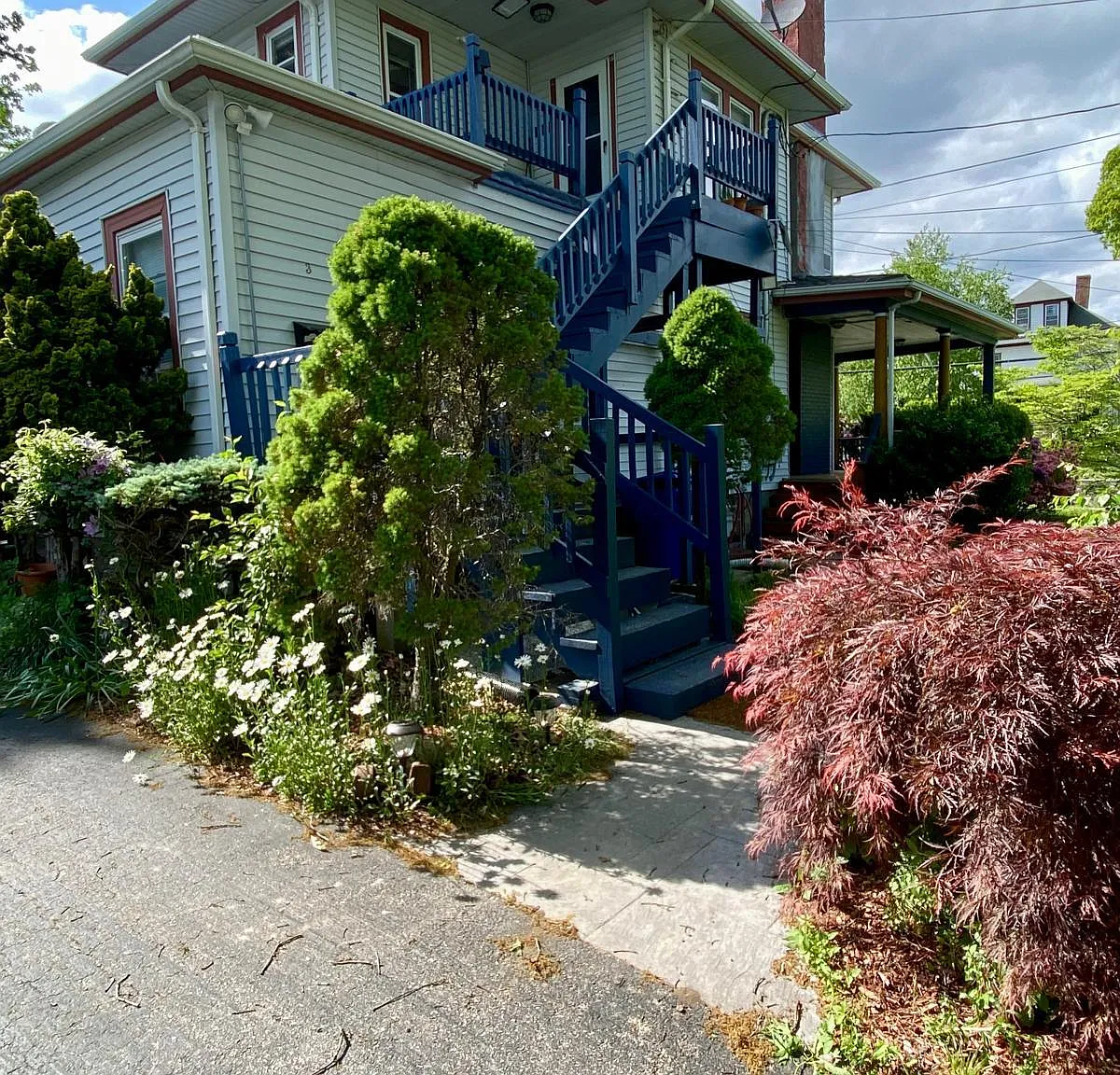 25 West Warwick Avenue — Photo 2
