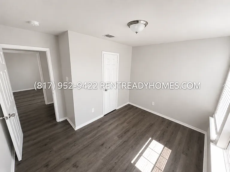 3128 S Cherry Ln — Photo 5