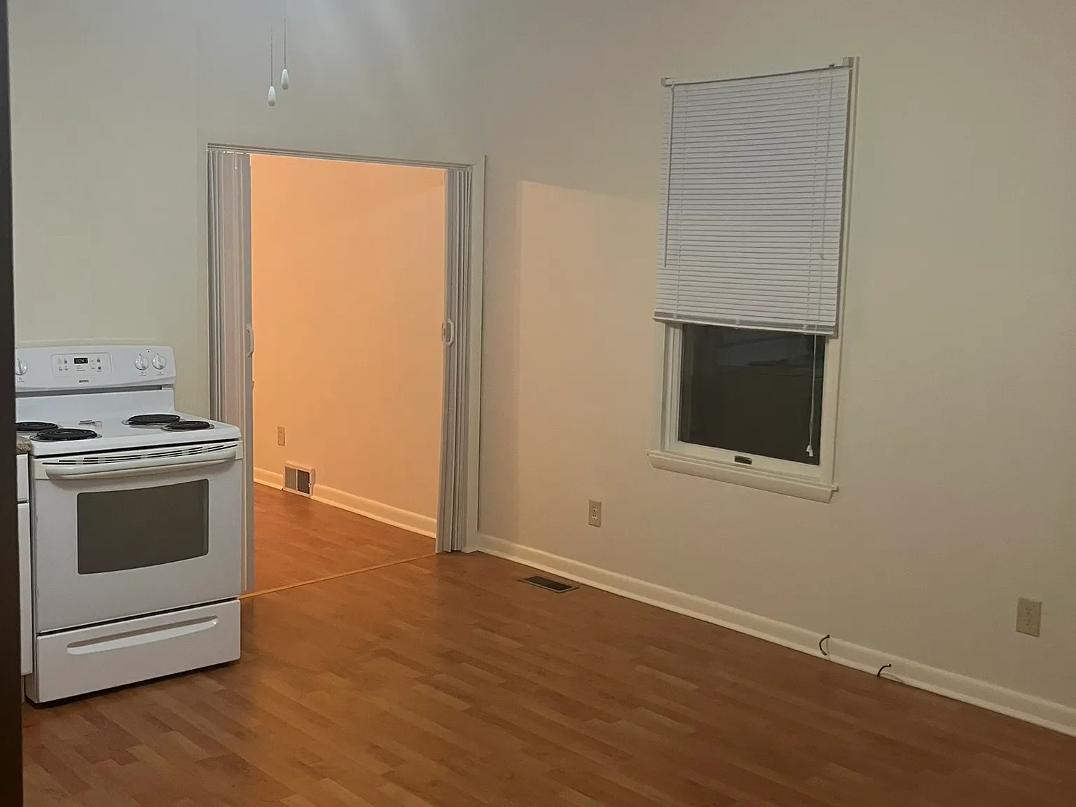 1 bed, 636 sqft, $780 — Photo 3