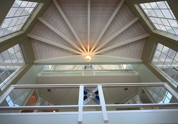Family area ceiling detail
