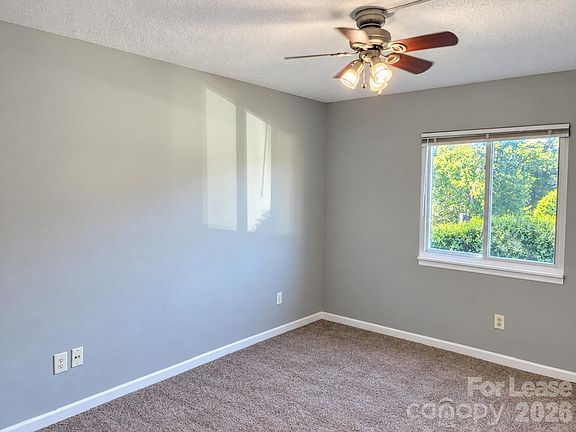 2nd image of 11027 Harrowfield Rd
