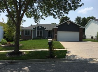 7831 Casey Ln, Lincoln, NE 68516