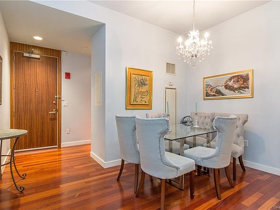 4th image of 25 City Pl APT 3A