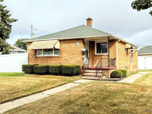 75 Nandale Dr, Cheektowaga, NY 14227