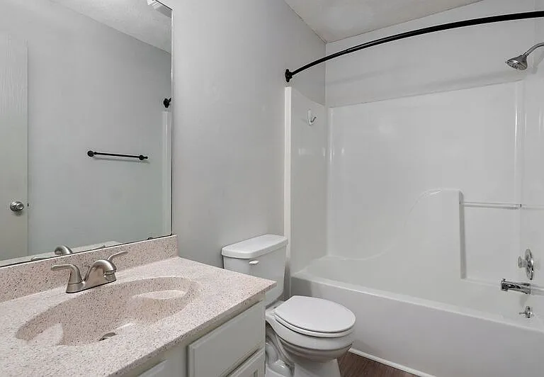 205 S Smalley St — Photo 13