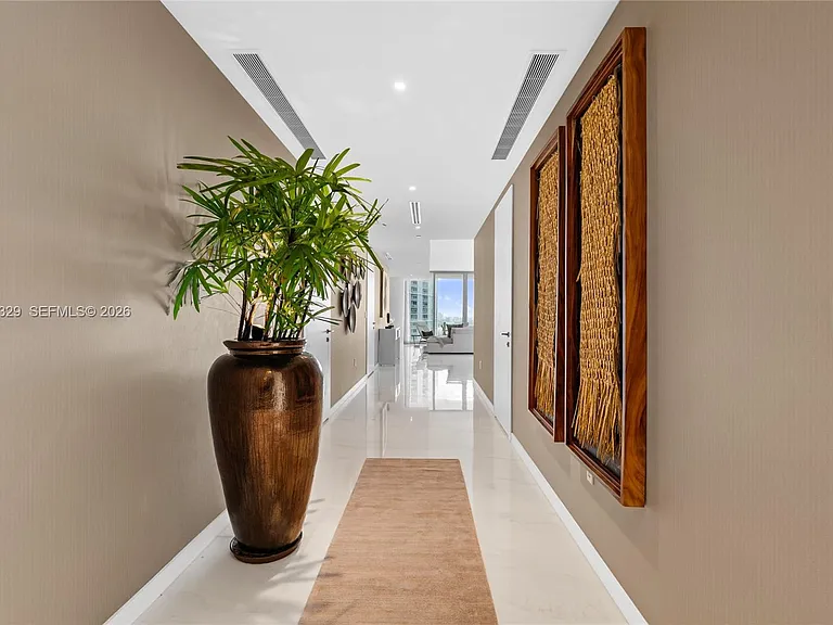 300 Biscayne Boulevard Way #2601E — Photo 7