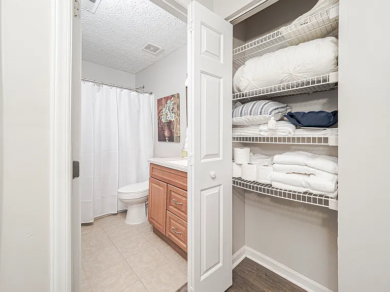 837 Woodgrove St — Photo 16
