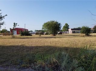 917 Oak Creek Dr, Bangs, TX 76823