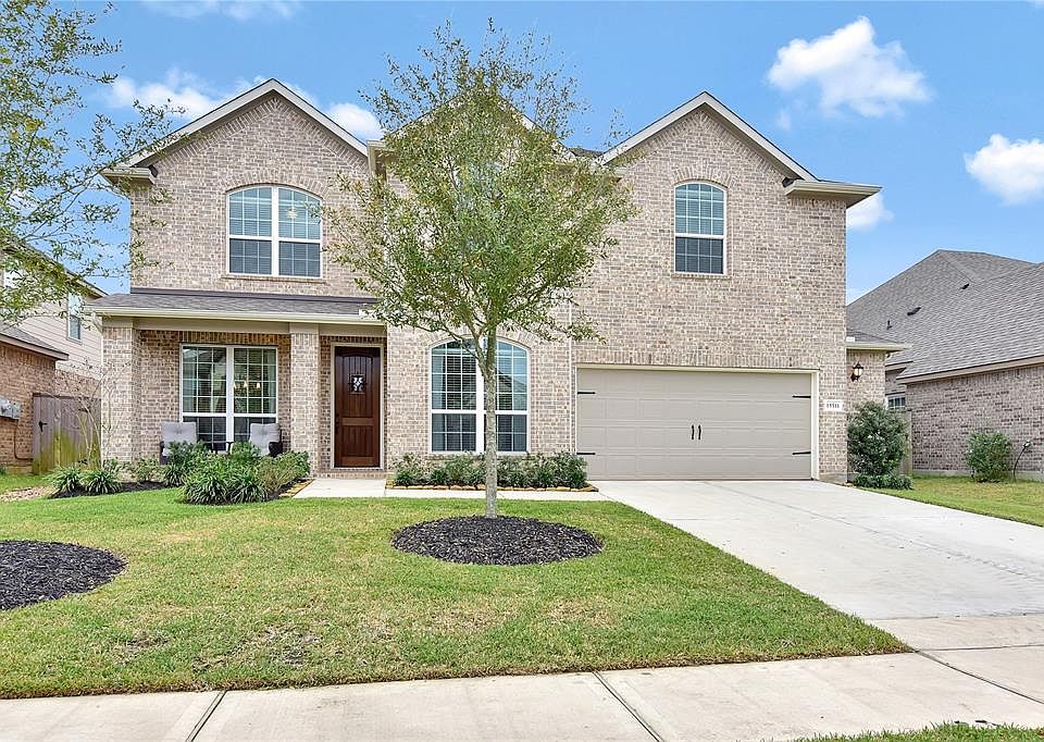 1st image of 15511 Kinder Bluff Ln
