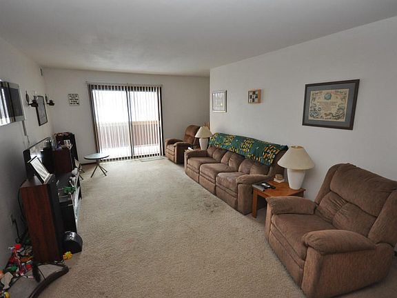2nd image of W158N11139 Legend Ave APT 6