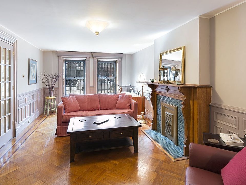 1st image of 607 11th St #1