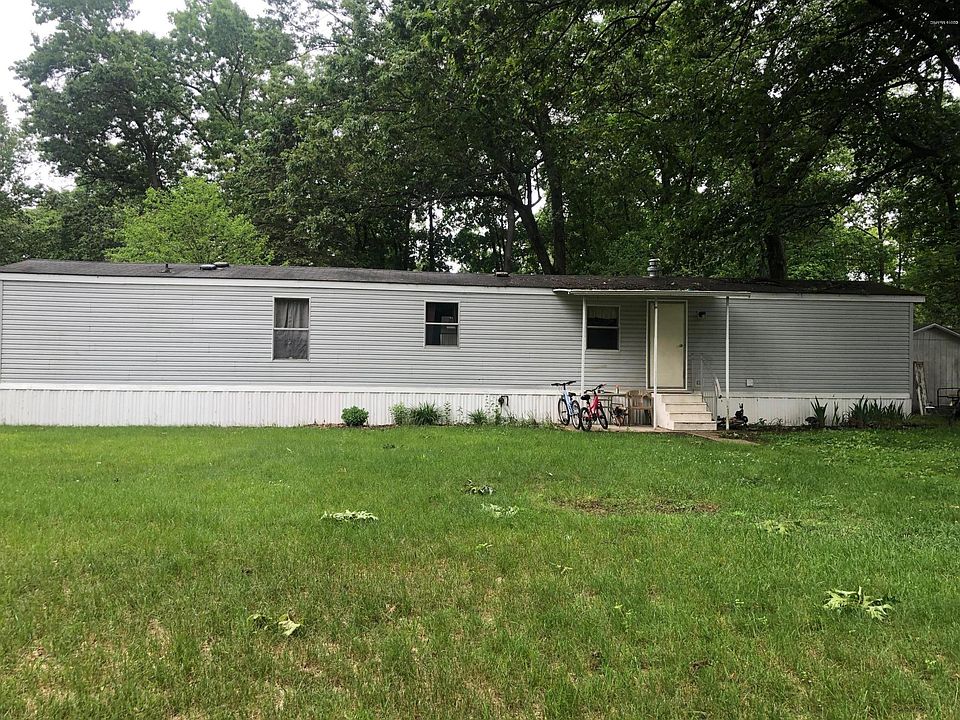 1st image of 3266 Sanford Dr