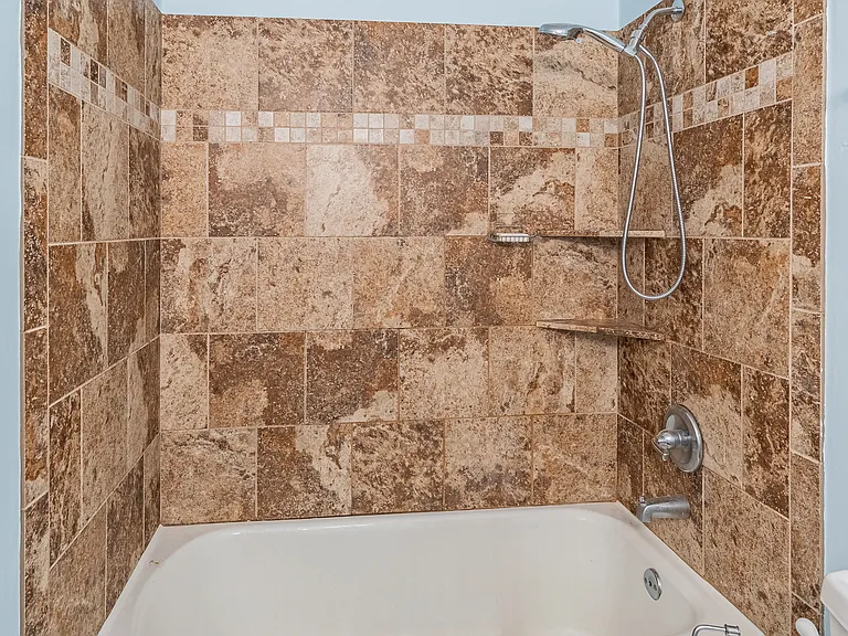 1708 Norton Estates Cir — Photo 26