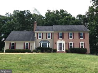 6700 White Post Rd, Centreville, VA 20121