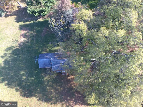 547 Grays Creek Rd #A & B, Pasadena, MD 21122