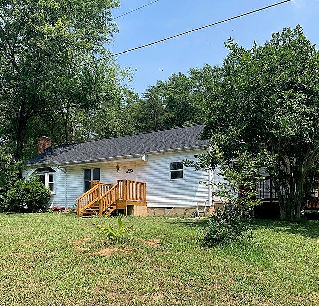 1st image of 74 Pegs Ln