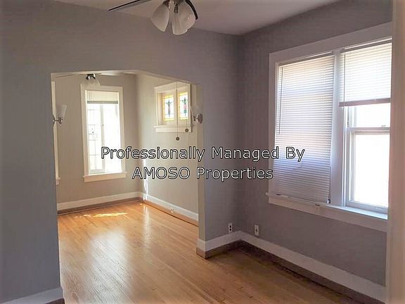 3rd image of 6134 S Grand Blvd #2N