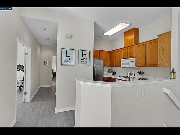 Kitchen/hallway