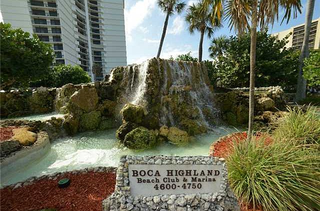 Home For Sale In Dalton Place