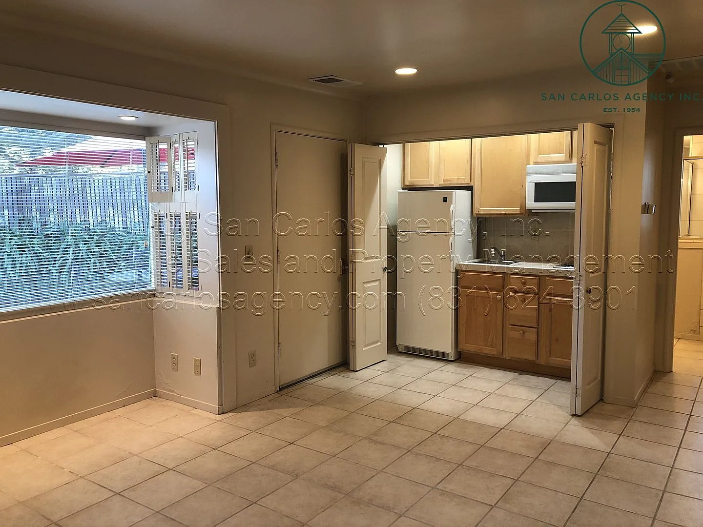 One Bedroom, One Bath Guest Unit in Carmel — Photo 4