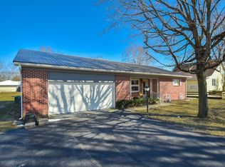 208 N High St, Mount Victory, OH 43340