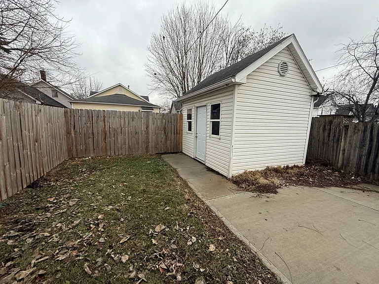 1519 Woodlawn Ave #B — Photo 9