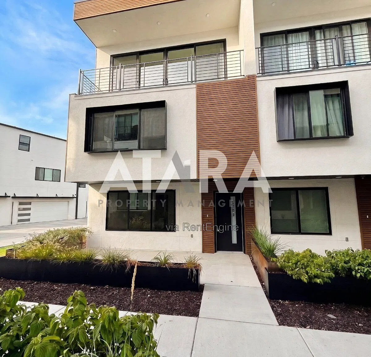 3 bed, 3.5 bath, 1830 sqft, $2,895 — Photo 1