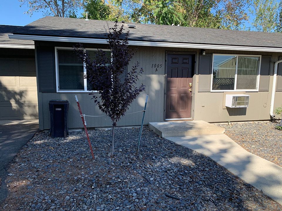 1st image of 1005-1005 1/2 S 11th Ave #1005A