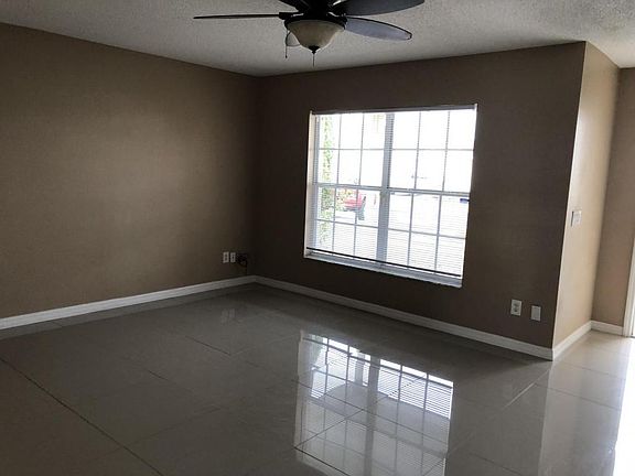 4th image of 1019 Belvoir Dr