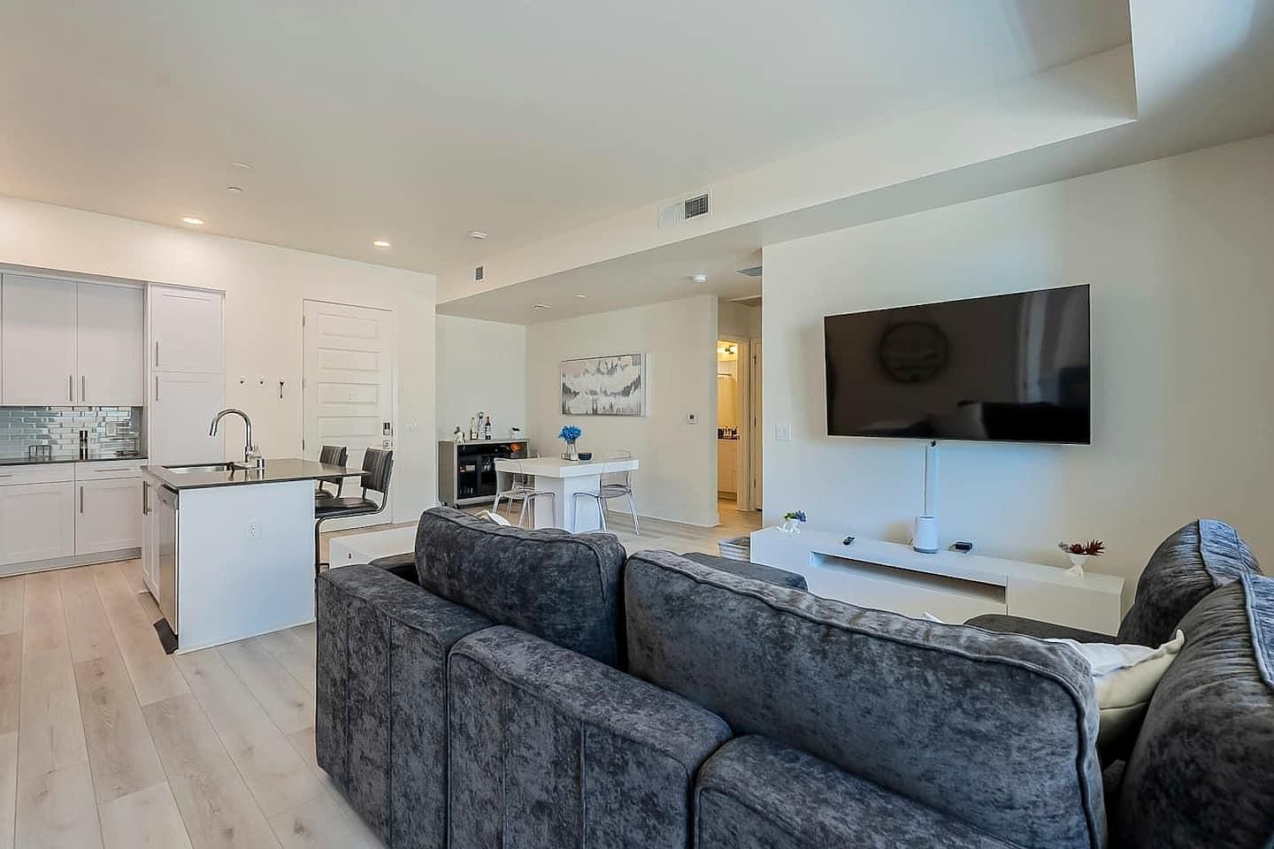 Scottsdale, AZ 85251