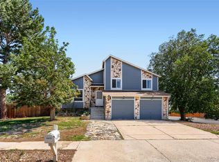 944 S Uravan St, Aurora, CO 80017