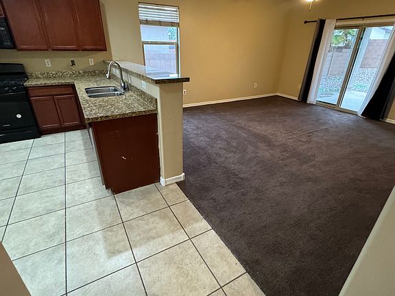 3rd image of 11400 W Spear Shaft Dr