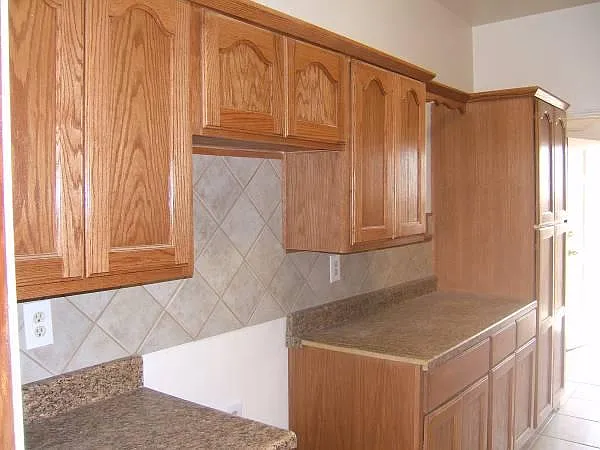 2 bed, 1.5 bath, 1015 sqft, $1,345 — Photo 3