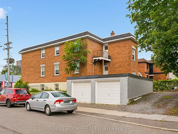4th image of 289 McArthur Ave