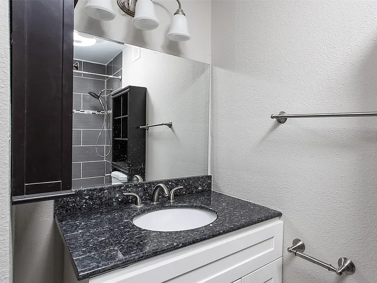 5612 Birchman Ave — Photo 25