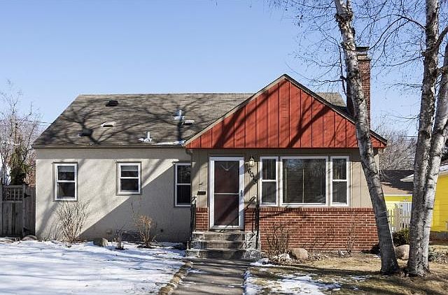 Nice curb appeal in a great neighborhood.