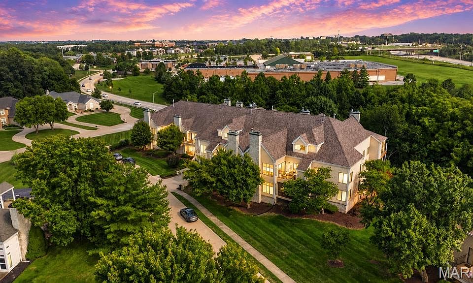 1st image of 1608 Lake Knoll Dr #1A