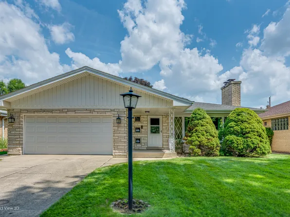 5831 N Lacey Ave, Chicago, IL 60646