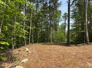 15 Circuit Rd, Ossipee, NH 03864