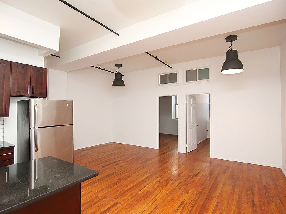 1st image of 16 Manhattan Ave APT 1B