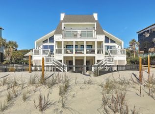14 Beachwood E, Isle Of Palms, SC 29451