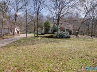 231 Brawley Dr, Owens Cross Roads, AL 35763