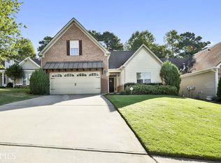 220 Greenview Dr, Newnan, GA 30265